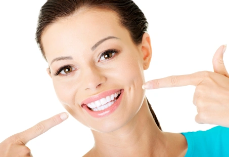 Crowns vs Veneers: How Do They Compare & Which Is Better?