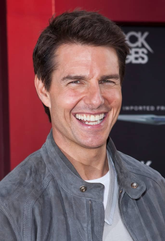 Tom Cruises teeth in 2015