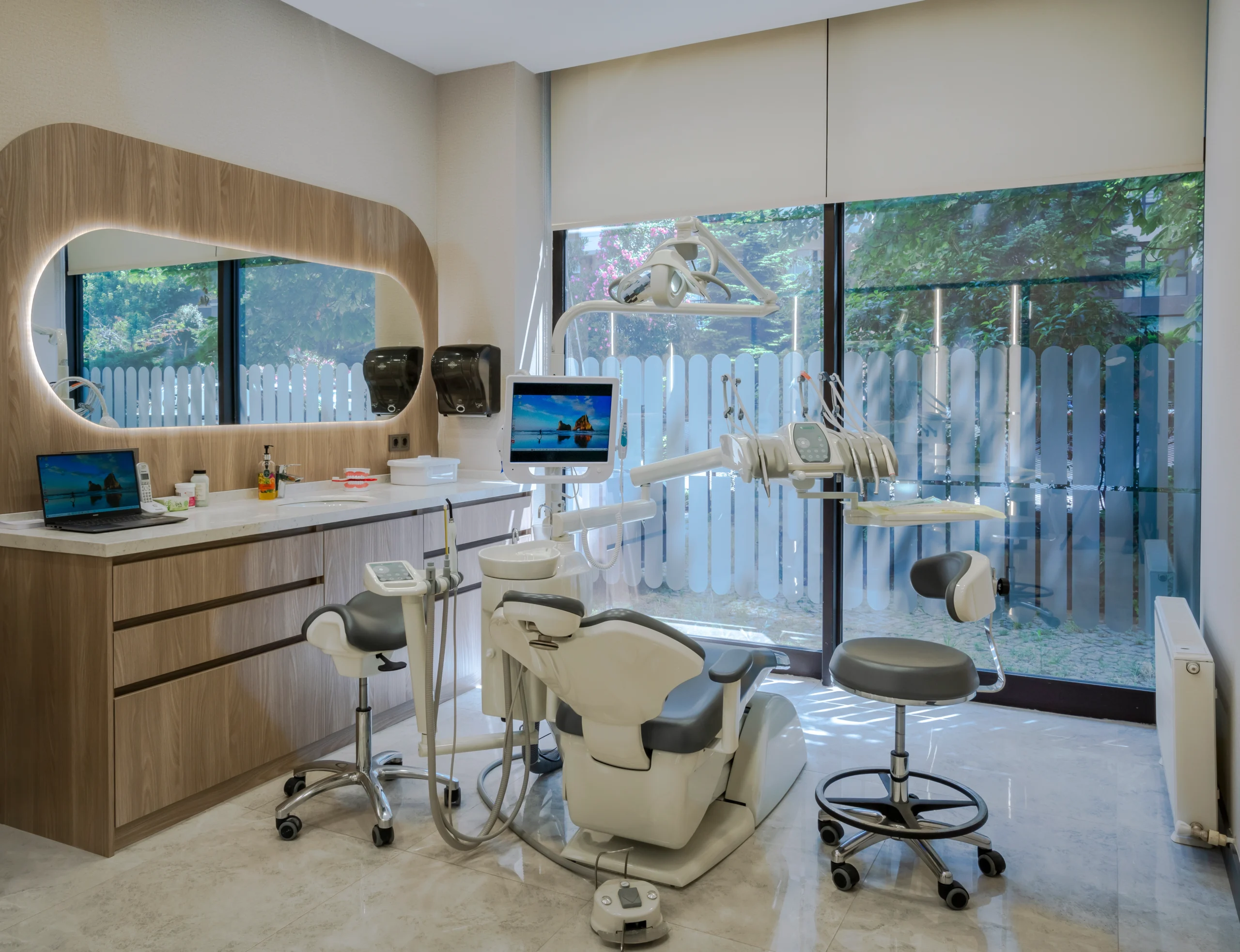 patient room dental office scaled