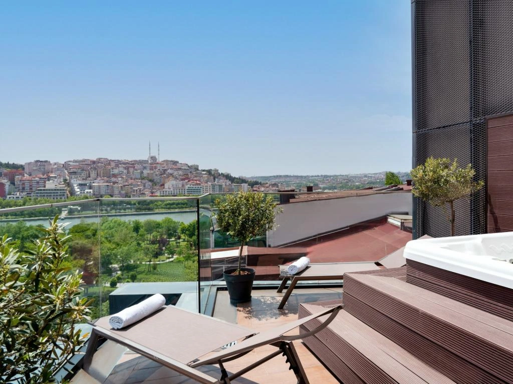 movenpick 7